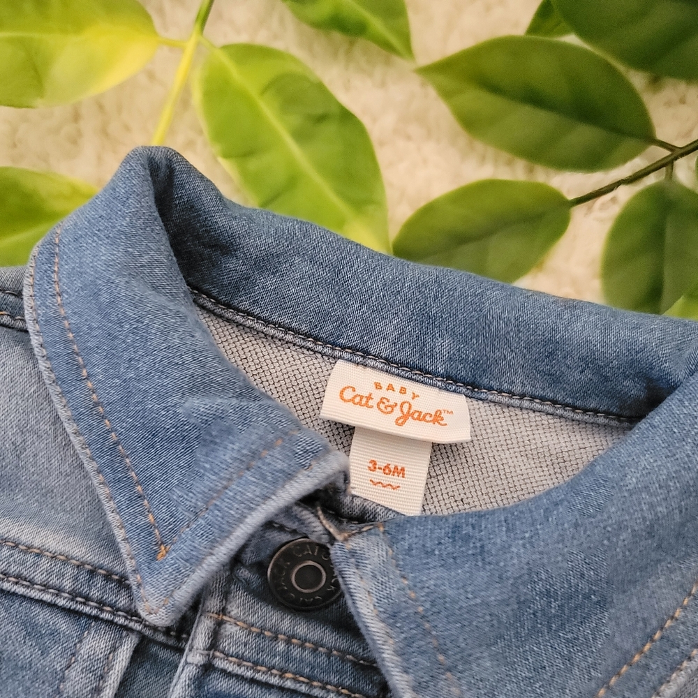 Cat & Jack Baby Girl Denim Jean Jacket (3-6 Months) - Picture 3 of 3